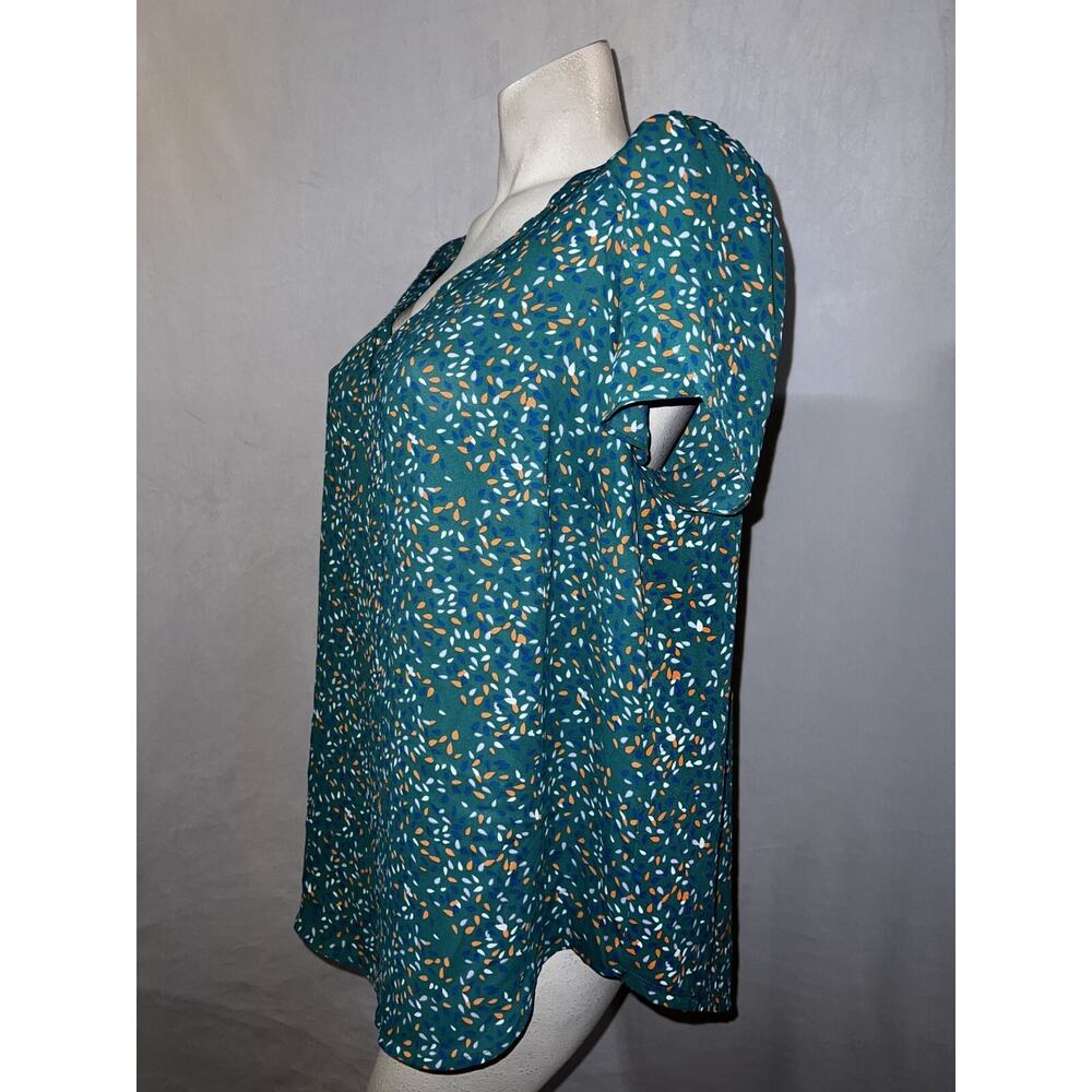 New 41 HAWTHORN Top Size 1X Green Orange Print Tulip Short Sleeve Blouse Tunic - Picture 4 of 6